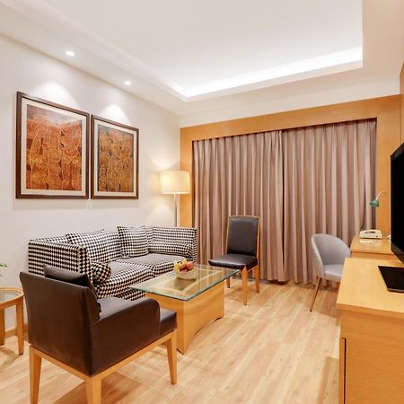Lemon Tree Hotel Чандигарх Экстерьер фото